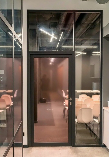 Двери для офисных перегородок